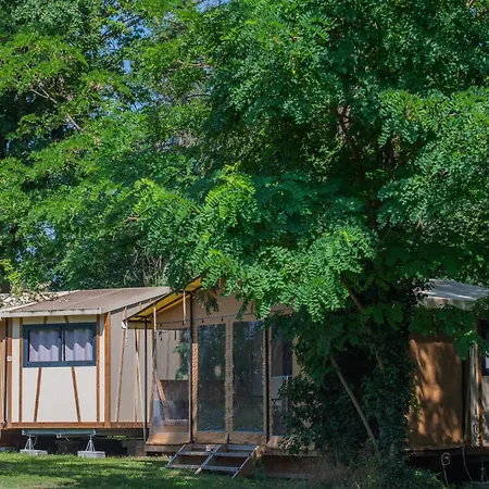 Camping Onlycamp Vauban Neuf-Brisach Exterior foto